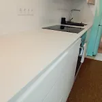 New Sophisticated Penthouse For Up To 10 Guests דירה ליסבון