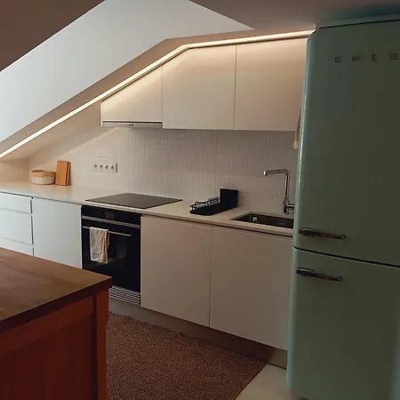 Apartment 3 Chiado *