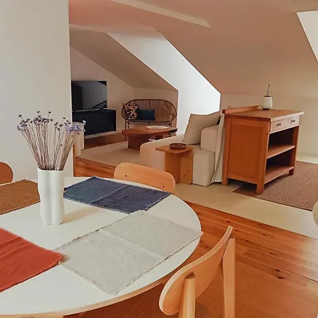 3 Chiado Apartment *